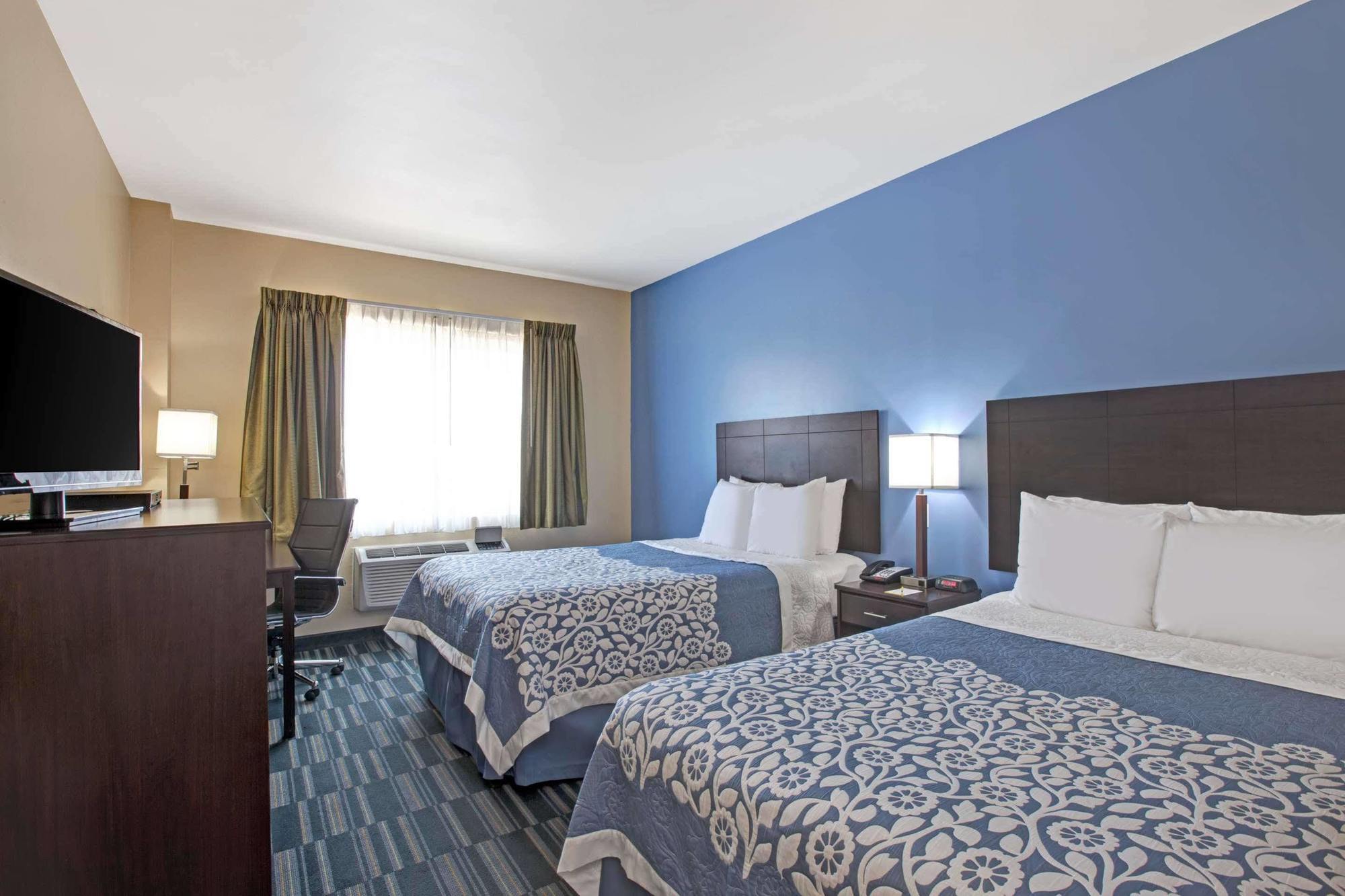 Days Inn & Suites By Wyndham Ozone Park/Jfk Airport New York Eksteriør bilde