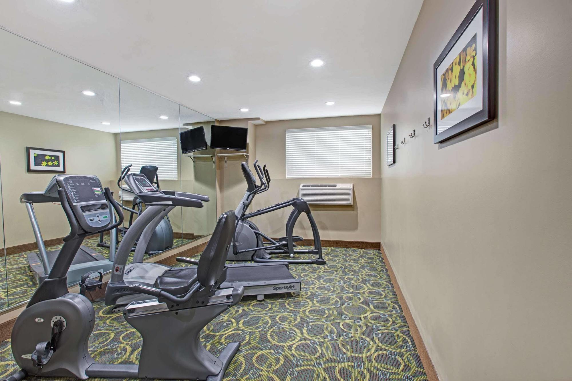 Days Inn & Suites By Wyndham Ozone Park/Jfk Airport New York Eksteriør bilde