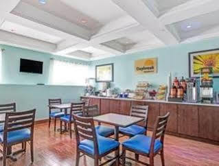 Days Inn & Suites By Wyndham Ozone Park/Jfk Airport New York Eksteriør bilde